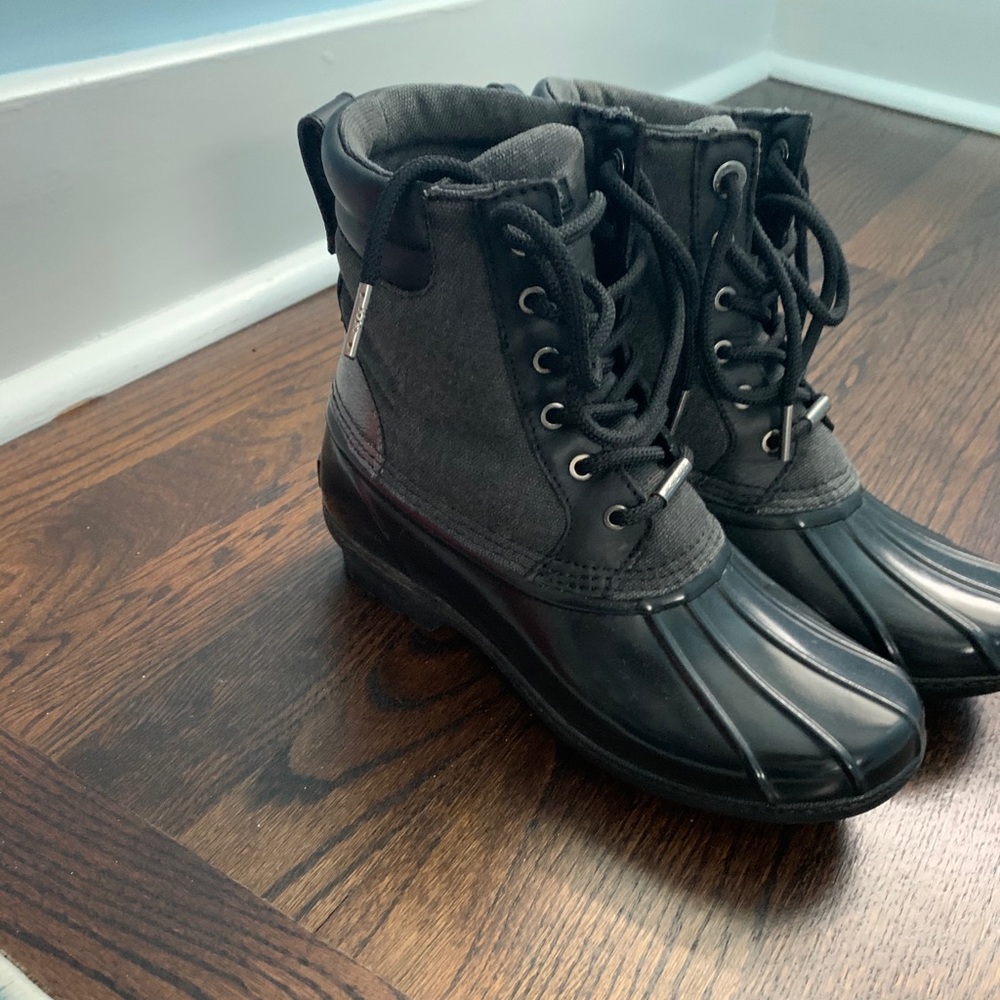Michael Kors Easton Lace-Up Duck Boots View 5
